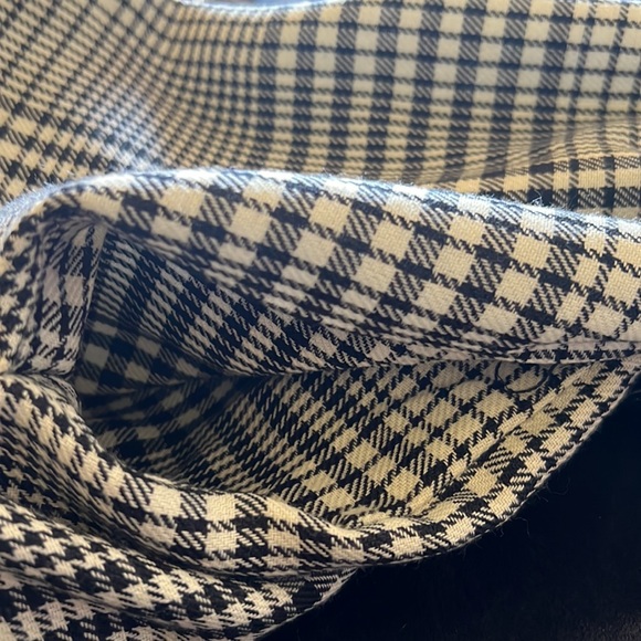 Serbin short sleeve black & white houndstooth print dress with matching jacket. - Picture 7 of 11